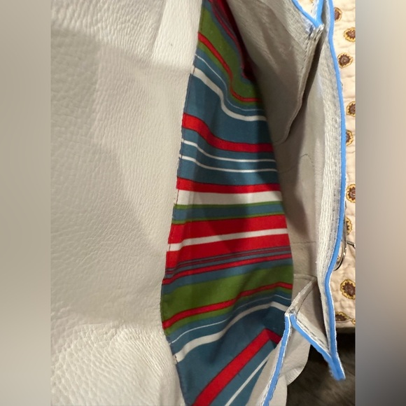 Isabella Fiore White Pebbled Leather Large Bag - Picture 4 of 7